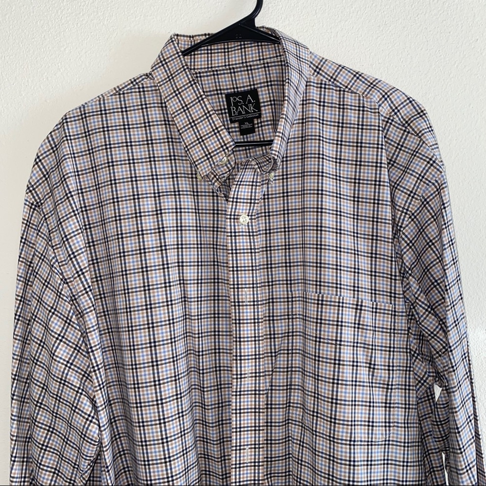 Jos A. Banks Traveler’s Collection Shirt